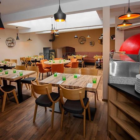 Apartmany Pisek エクステリア 写真