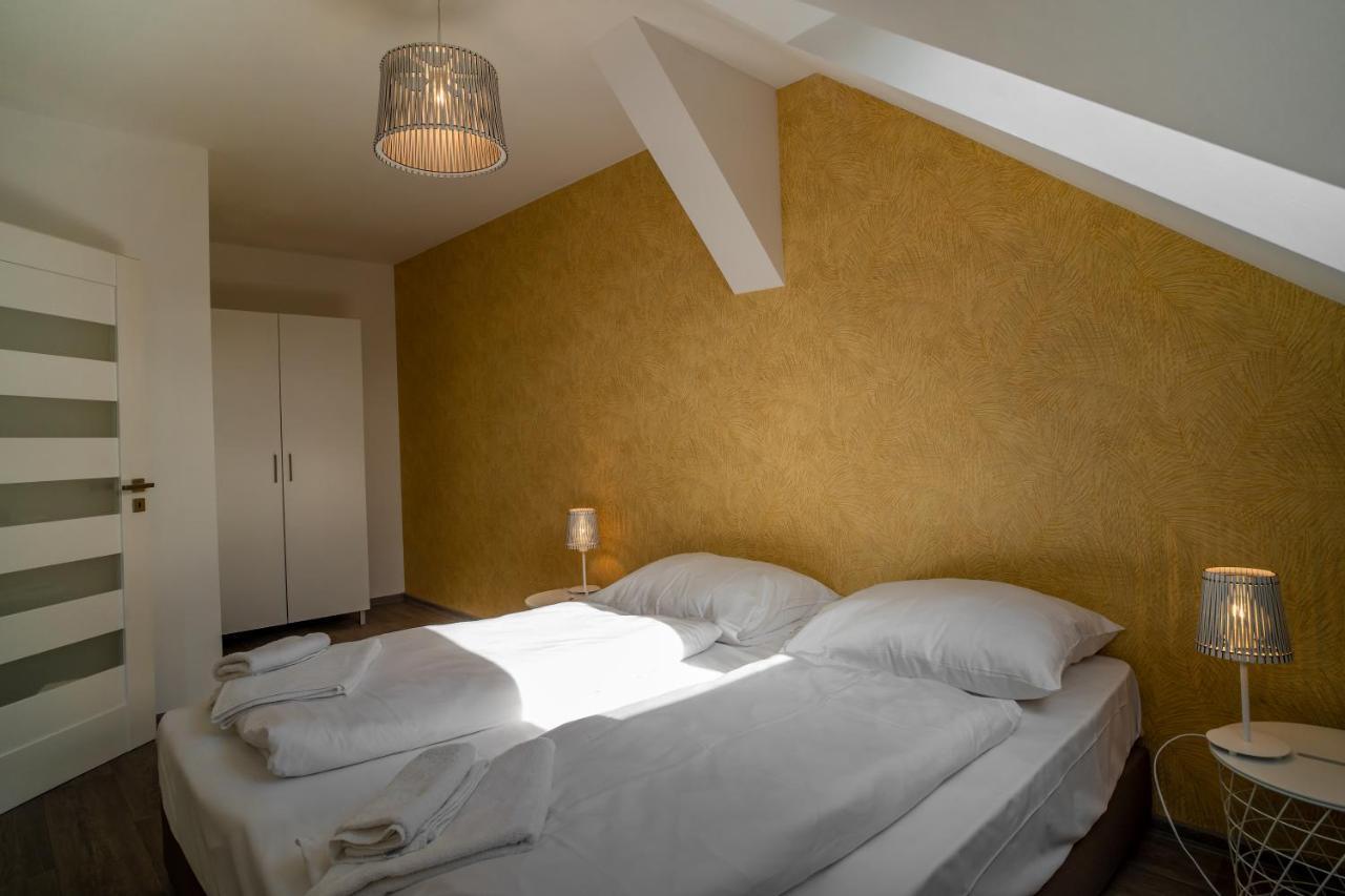 Apartmany Pisek エクステリア 写真