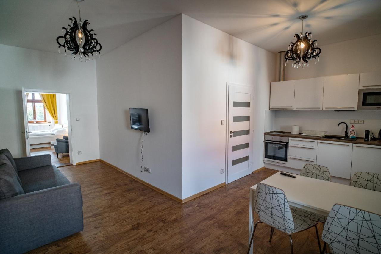 Apartmany Pisek エクステリア 写真